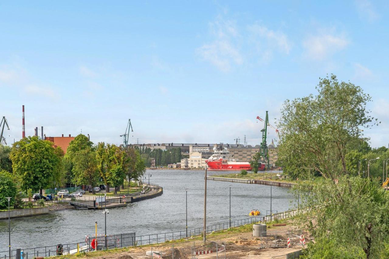 Nadmotlawie Riverside - Gym & Free Parking By Downtown Apartments グダニスク エクステリア 写真
