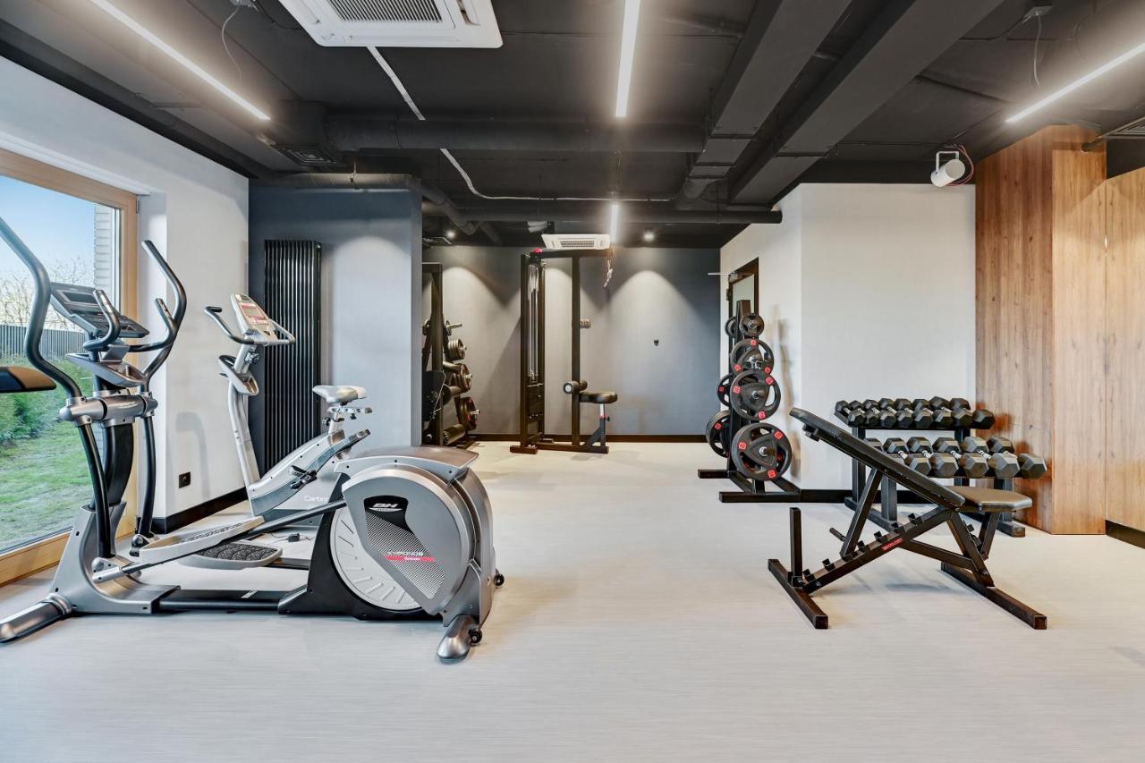 Nadmotlawie Riverside - Gym & Free Parking By Downtown Apartments グダニスク エクステリア 写真