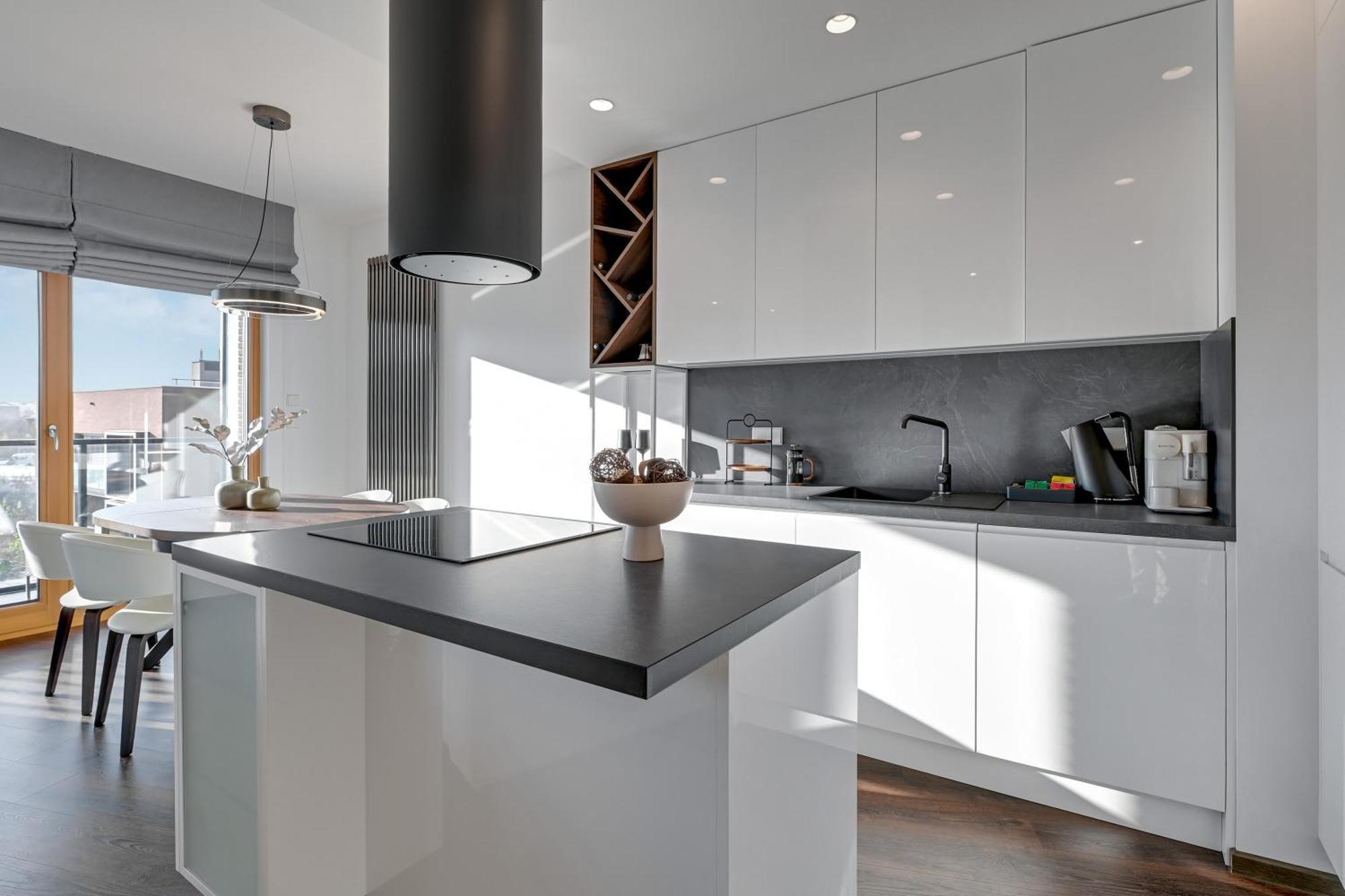 Nadmotlawie Riverside - Gym & Free Parking By Downtown Apartments グダニスク 部屋 写真