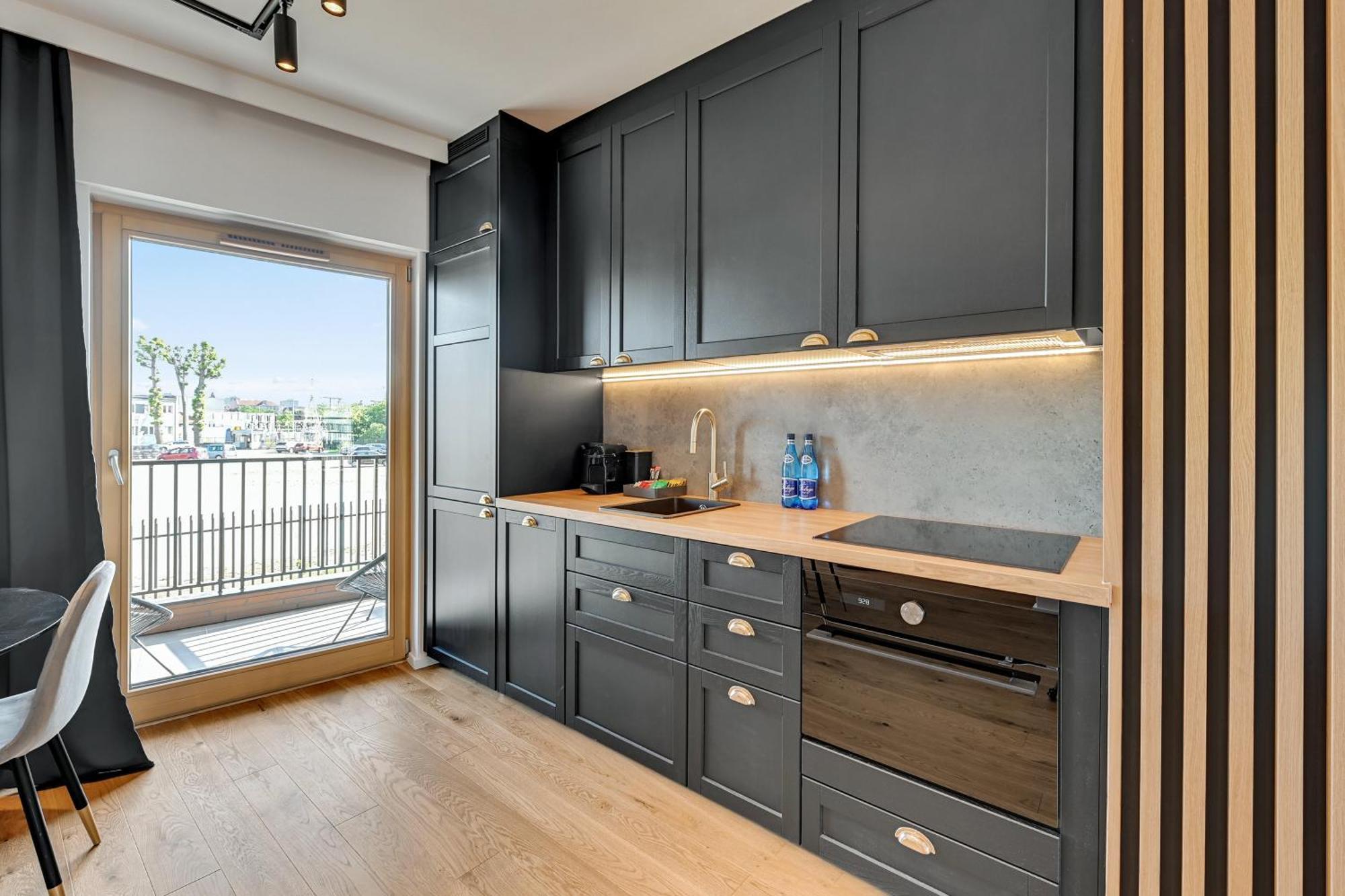 Nadmotlawie Riverside - Gym & Free Parking By Downtown Apartments グダニスク 部屋 写真